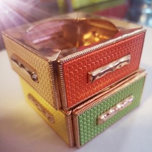Multicolour square shape bangles